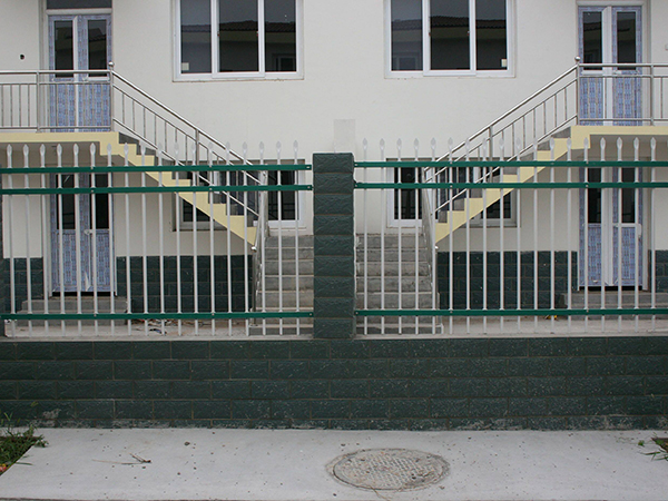 学校锌钢护栏 - 安平县贝纳丰丝网制品有限公司图片3