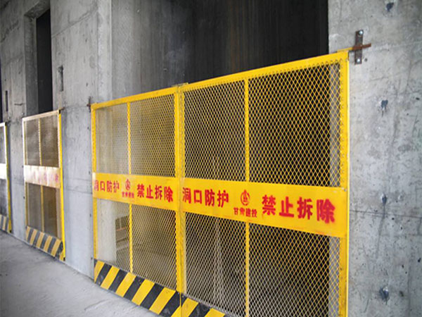 电梯洞口防护网 - 安平县贝纳丰丝网制品有限公司图片3