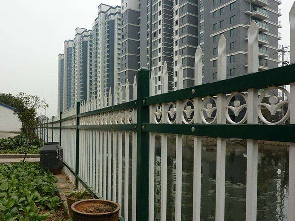 锌钢河道护栏 - 安平县贝纳丰丝网制品有限公司图片2