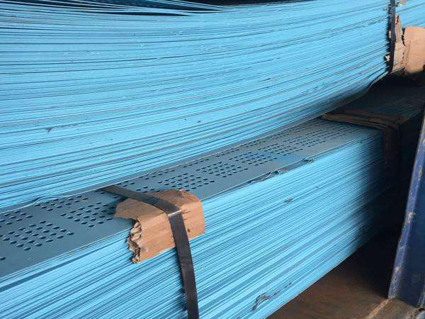镀锌板爬架网 - 安平县贝纳丰丝网制品有限公司图片2
